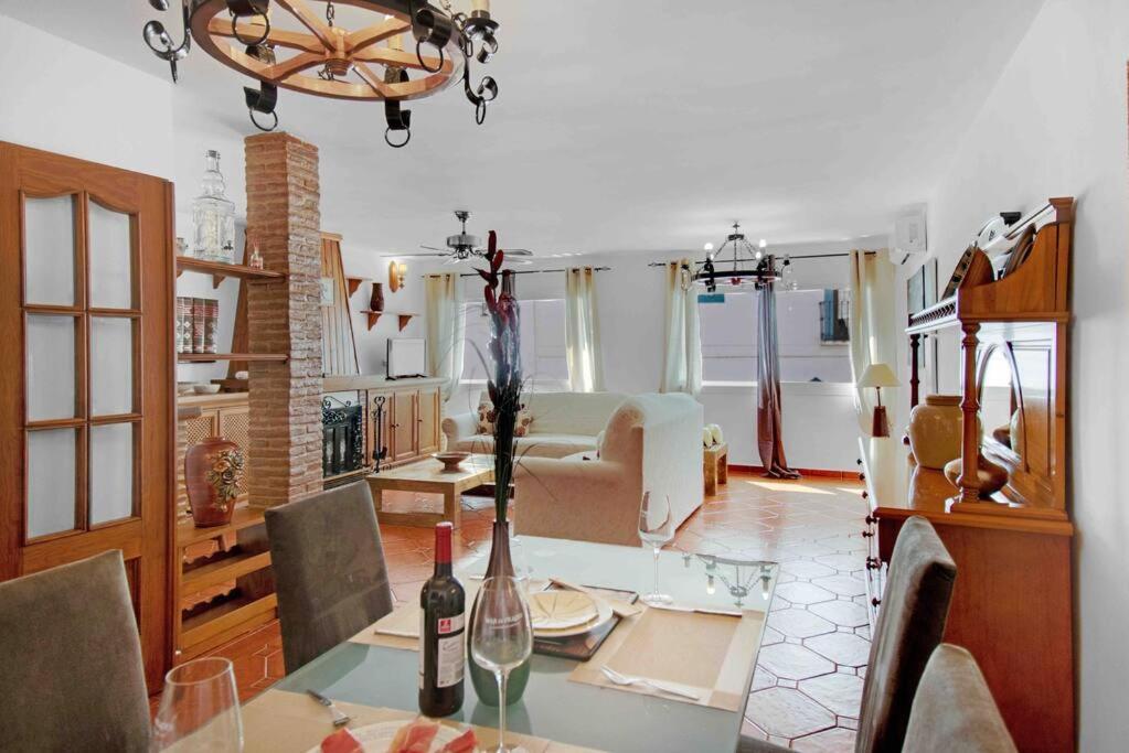 Duplex Tematico Andaluz Con Agradable Terraza - El Mirador De Benahavis 2 Benahavís Exterior foto